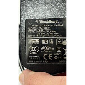 GENUINE BLACKBERRY CHARGER PSM05R-050CHW WALL CHARGER ASY-07559-001